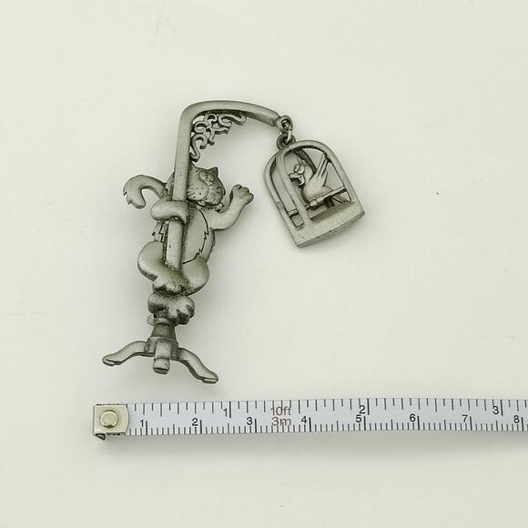 Vintage JJ Jonette Silver Tone Cat & Bird in cage Dangle Articulated Brooch Pin - Picture 5 of 7